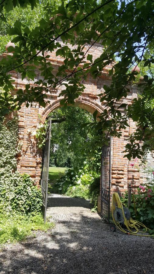 B&B La Cascina Grossa İskenderiye Dış mekan fotoğraf